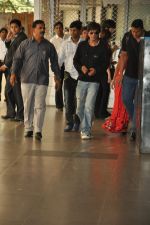 Shahrukh Khan snapped in Mumbai on 24th Sept 2012 (2).JPG